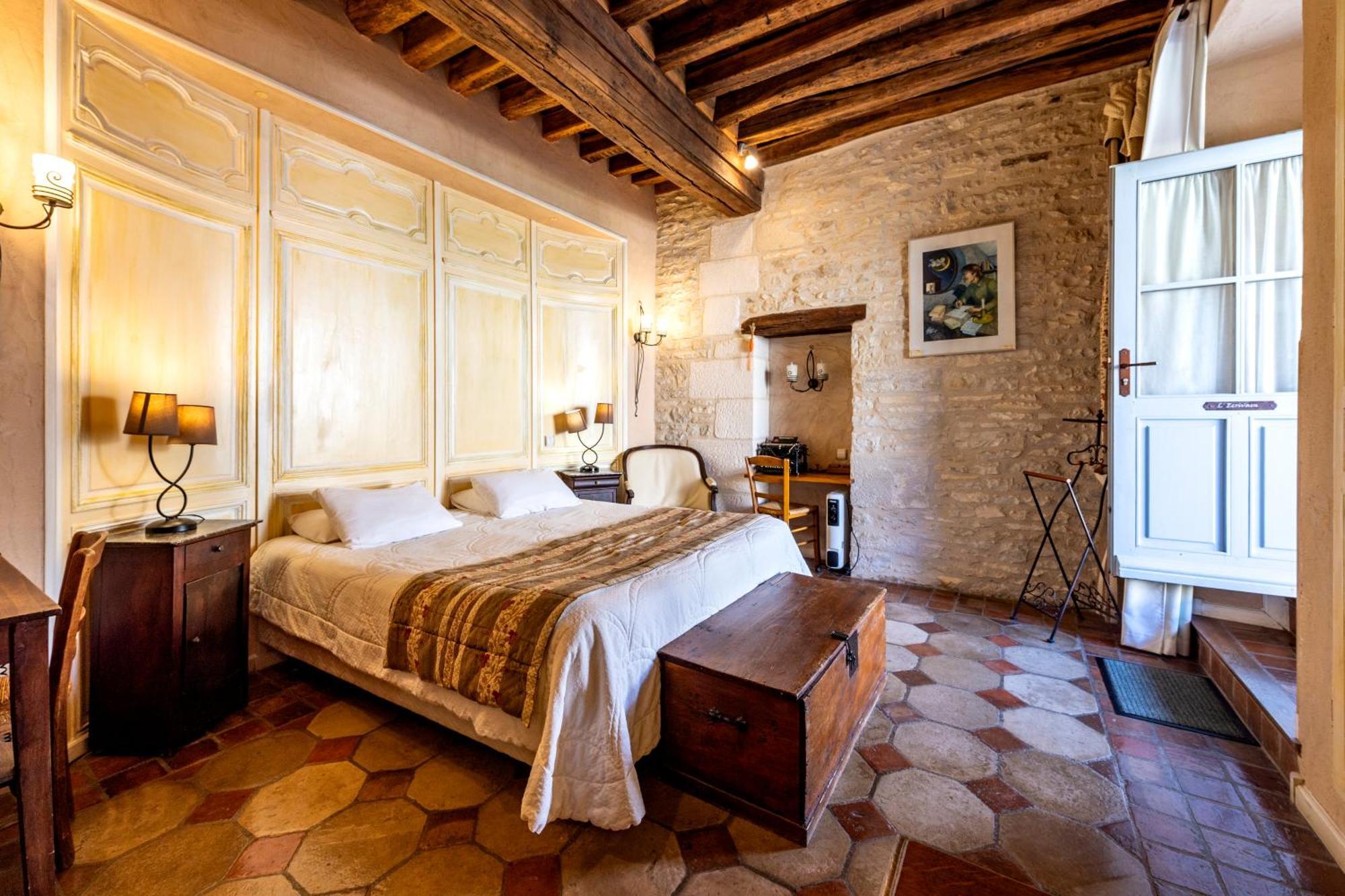 Hotel De La Beursaudiere Nitry Zewnętrze zdjęcie
