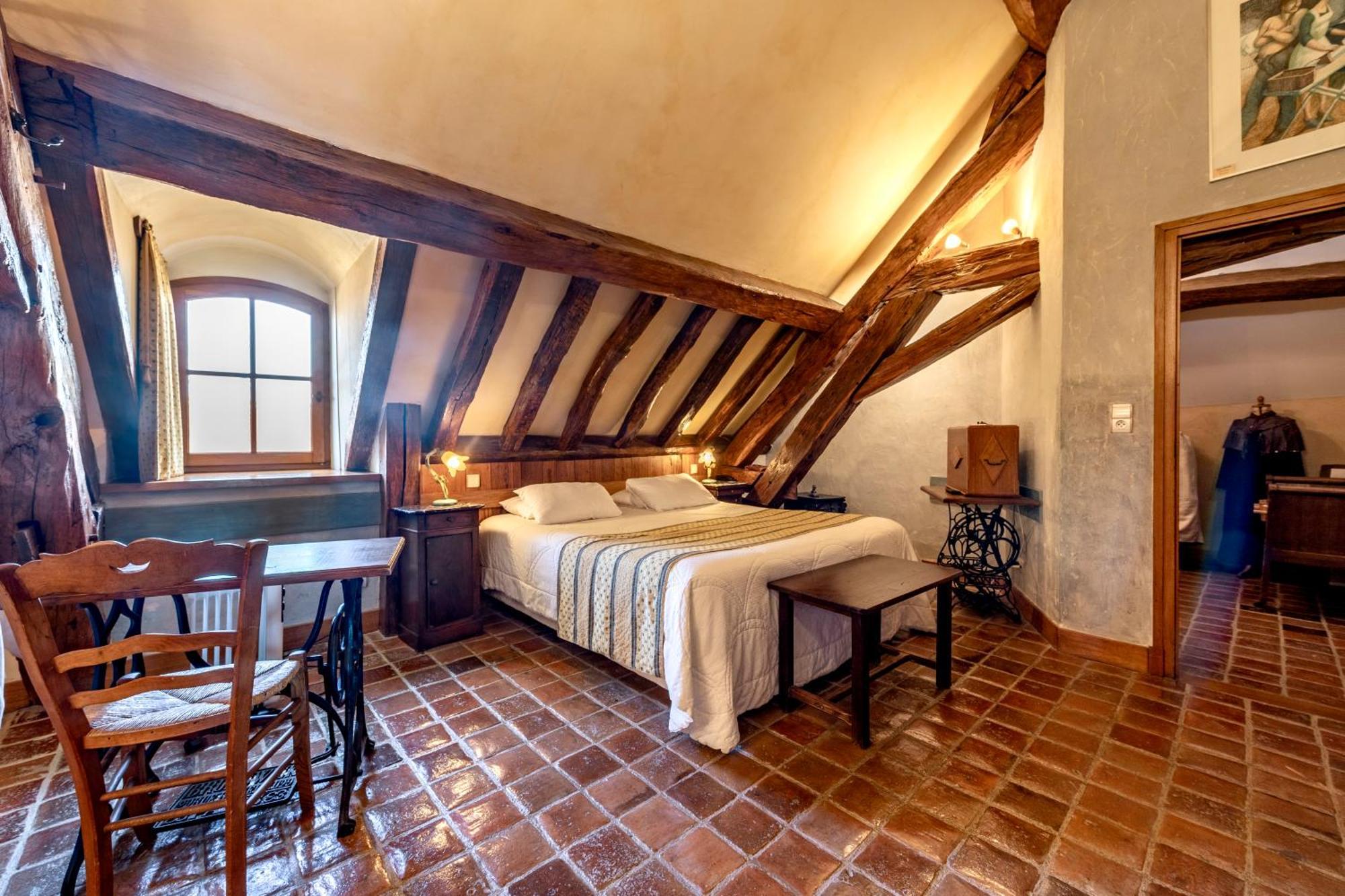 Hotel De La Beursaudiere Nitry Zewnętrze zdjęcie