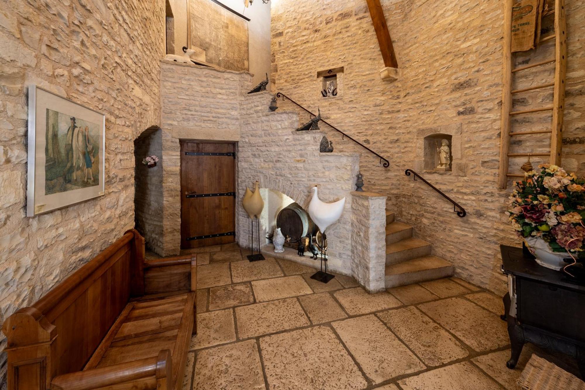 Hotel De La Beursaudiere Nitry Zewnętrze zdjęcie